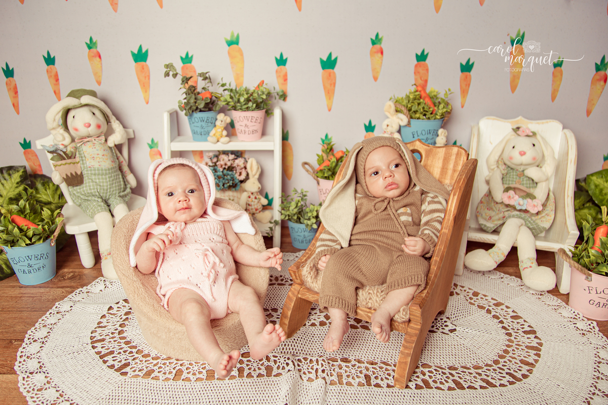 bebê acompanhamento bimestral mensal trimestral família fotografia retrato Niterói RJ coelho páscoa irmãos