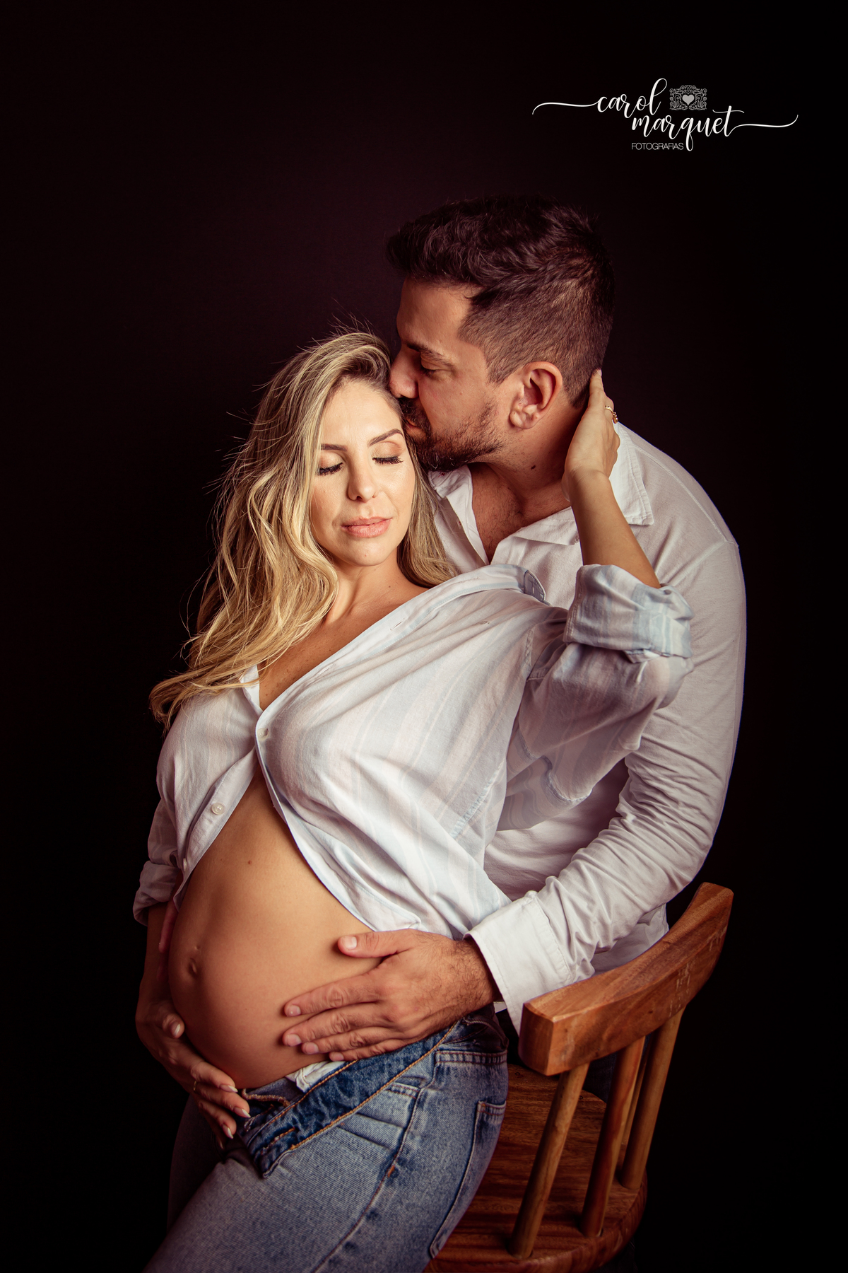 lifestyle home session domicílio gestação gestante Camboinhas Região Oceânica Praia família bebê criança irmãos cachorros música músicos violão