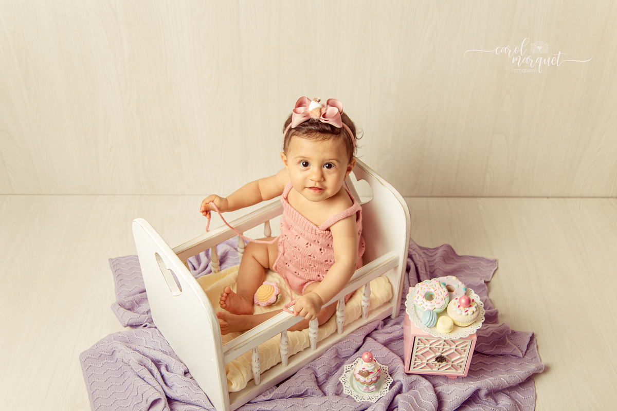 chapeuzinho vermelho lobo mau floresta flores bosque mini influencer Niterói Rio de Janeiro mãe e filha candy doces cupcake donnuts