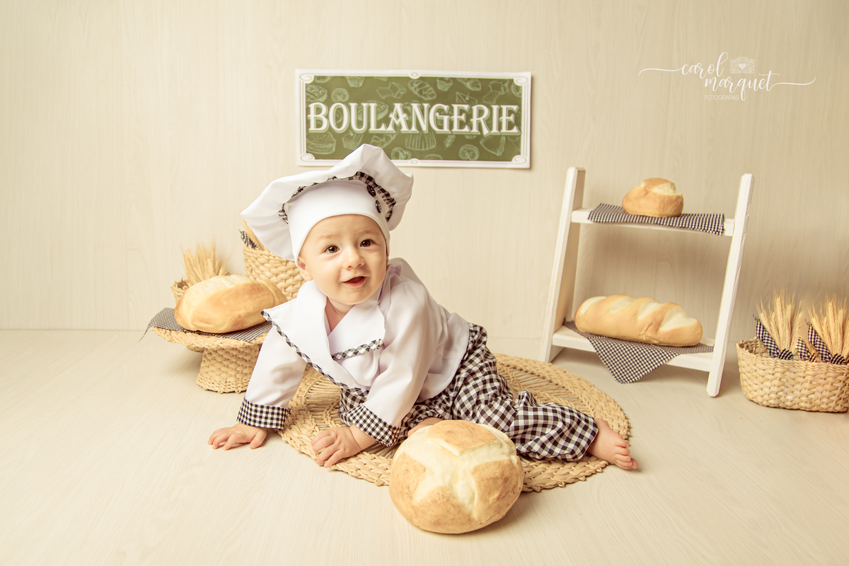 safari floresta leão elefante feltro acompanhamento mensal trimestral príncipe menino ensaio fotográfico Niterói Rio de Janeiro Itaipu padeiro boulanger pão família