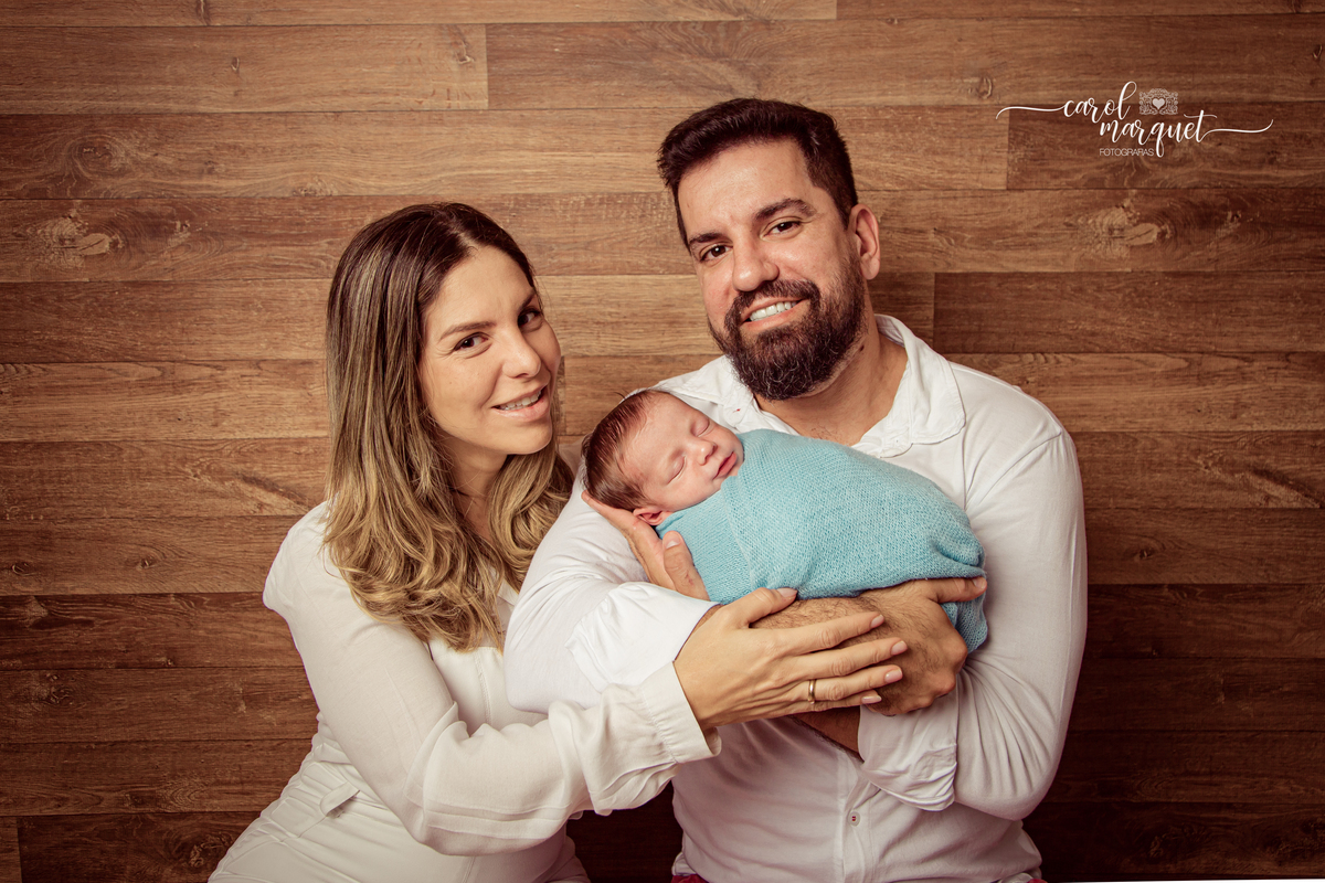 newborn recém nascido fotografia retrato Niterói Rio de Janeiro príncipe ovelha violão espaço astronauta irmão ninho