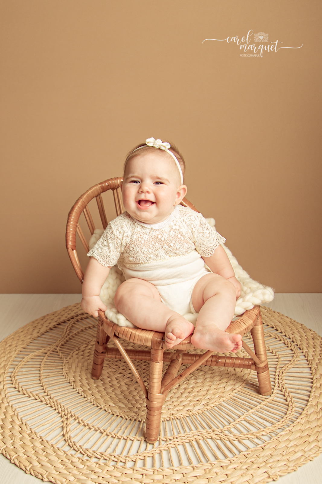 ensaio infantil bebê fotografia trimestral trimestre princesa retrato família boho rústico minimalista ursos renda Niterói Rio de Janeiro