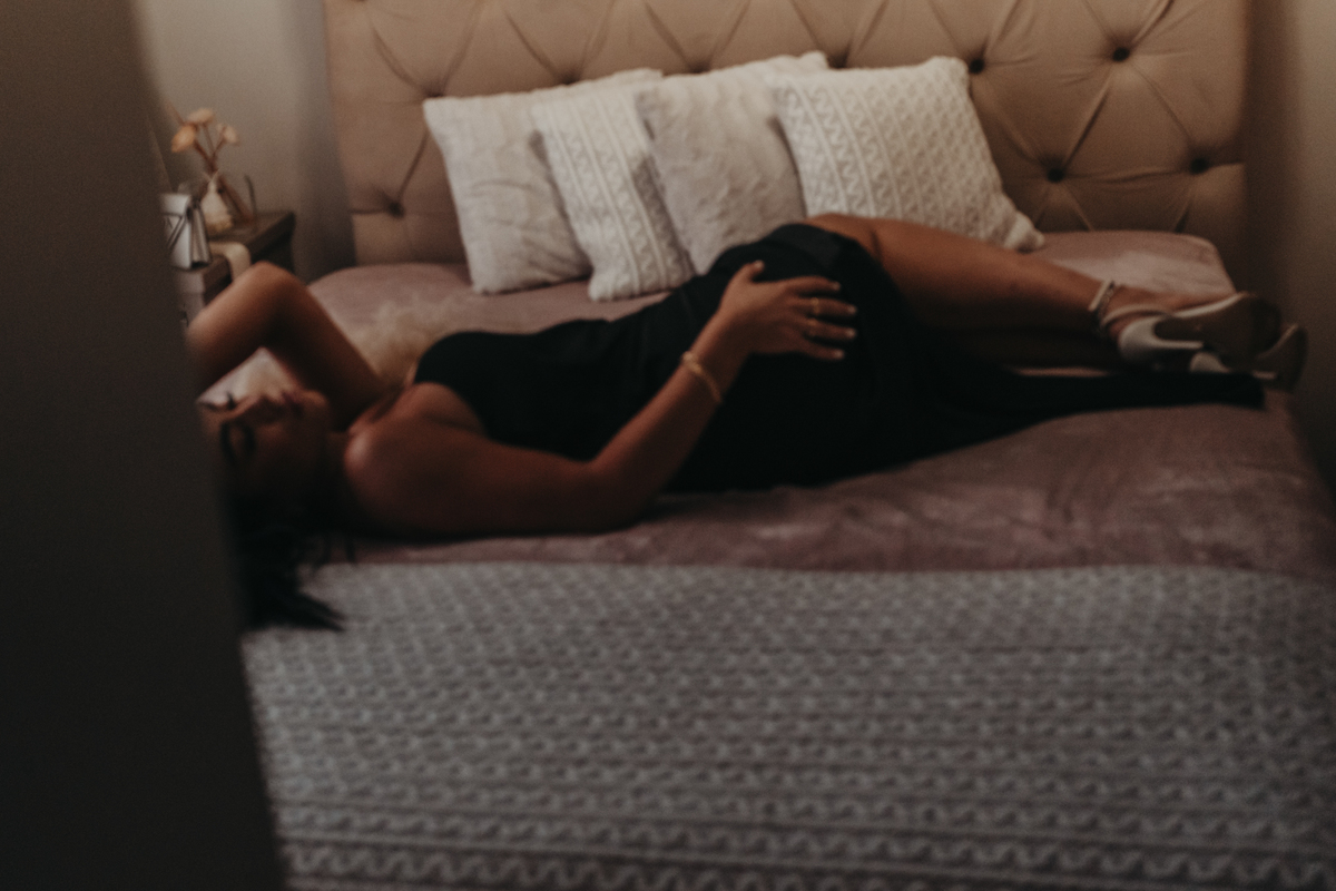 foto intimista feminina casa