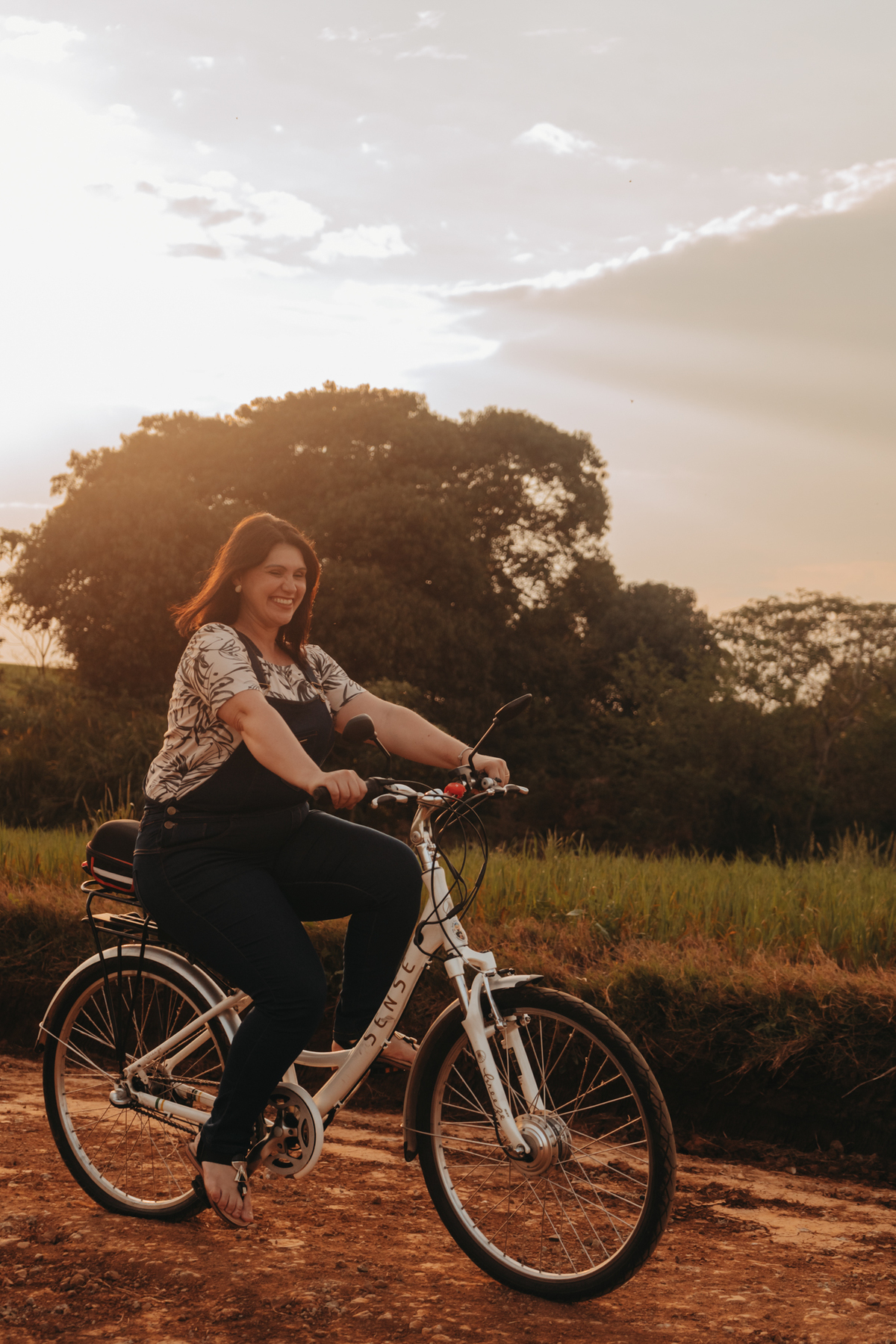 ensaio feminino com bicicleta