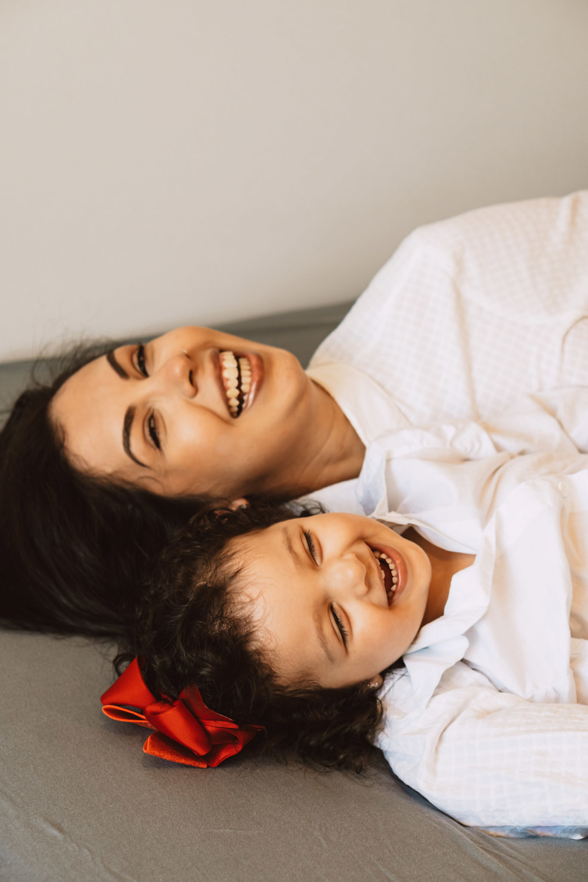 Fotos mãe e filha na cama
