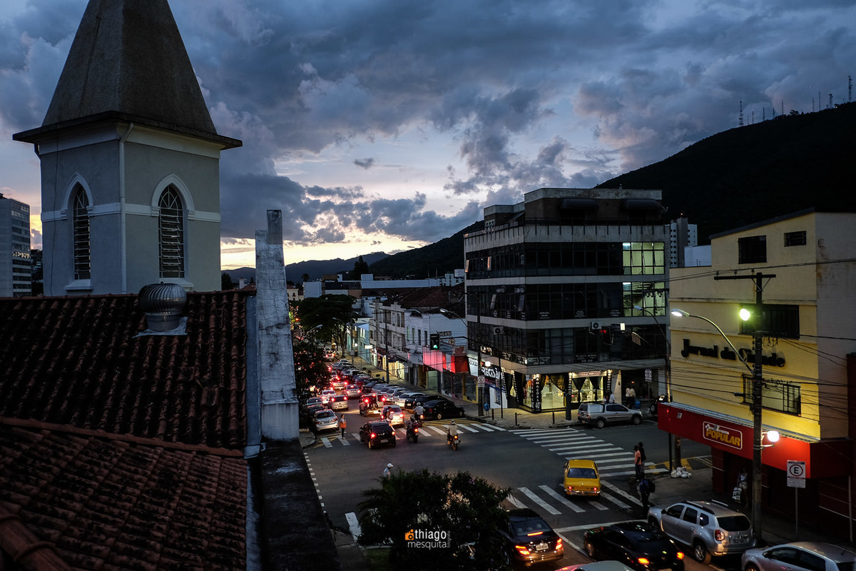 poços de caldas vista noturna centro da cidade