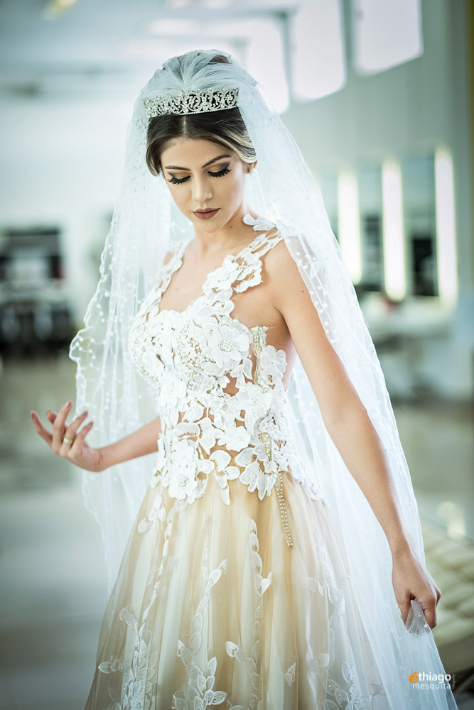 vestido de luluza atelie no corpo de natasha okada