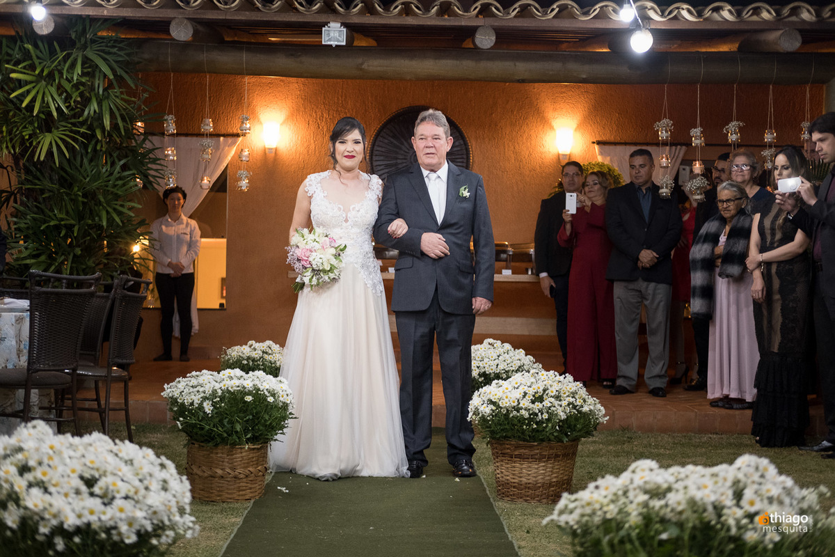 Entrada da noiva Ana Paula, Thiago Mesquita