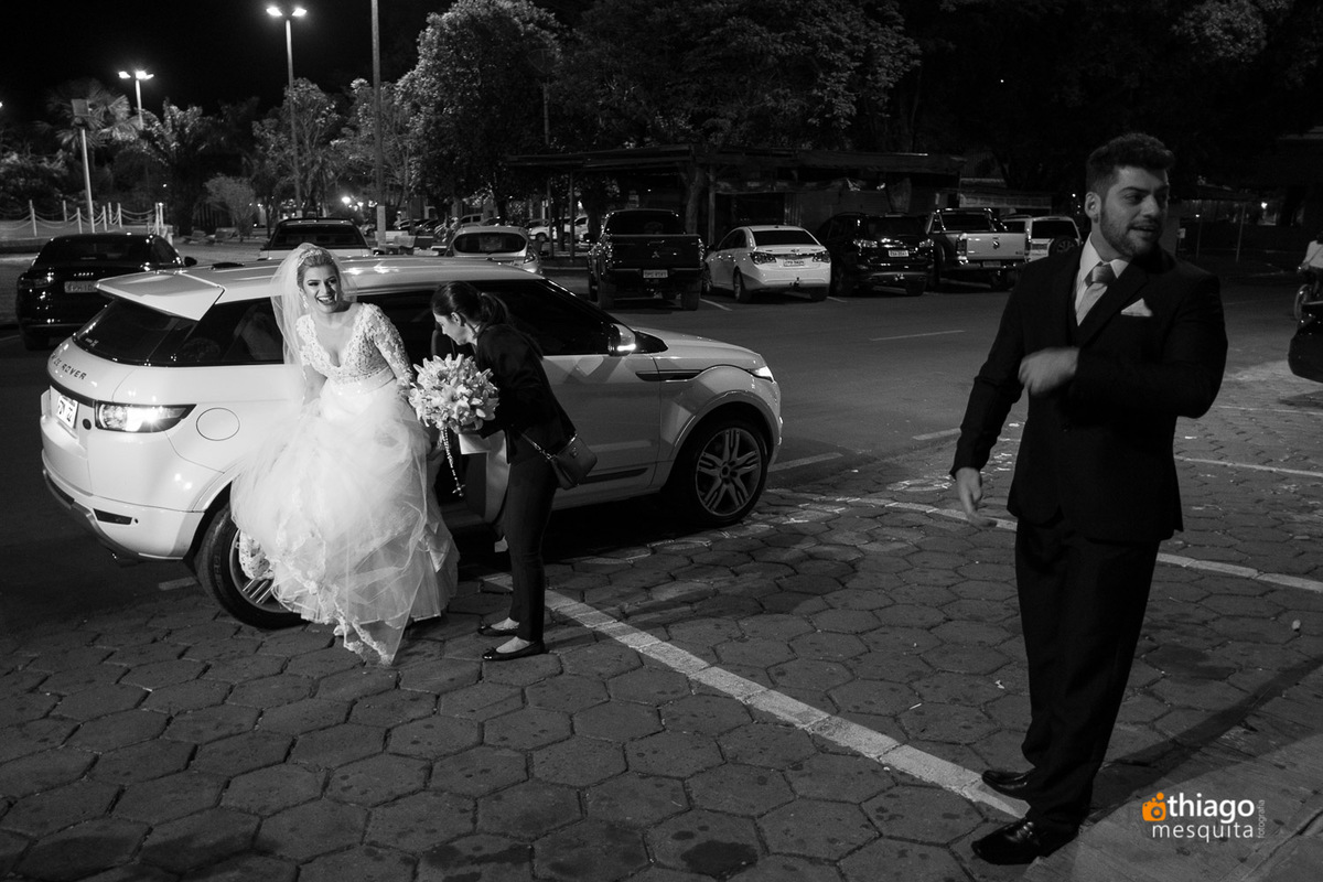 chegada da noiva na Igreja Nossa Senhora do Carmo em Frutal