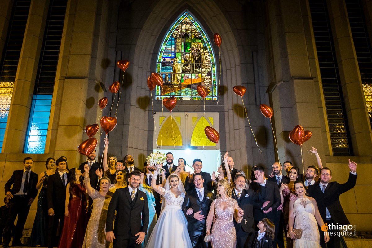 balões de coração em final de cerimônia de casamento, Thiago Mesquita