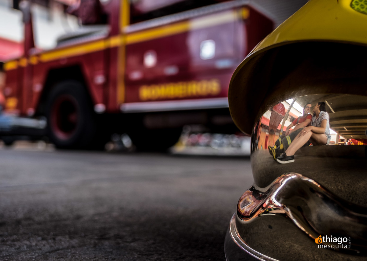 Ensaio Externo de PreWedding nos bombeiros de Uberlândia, pelo fotografo Thiago Mesquita