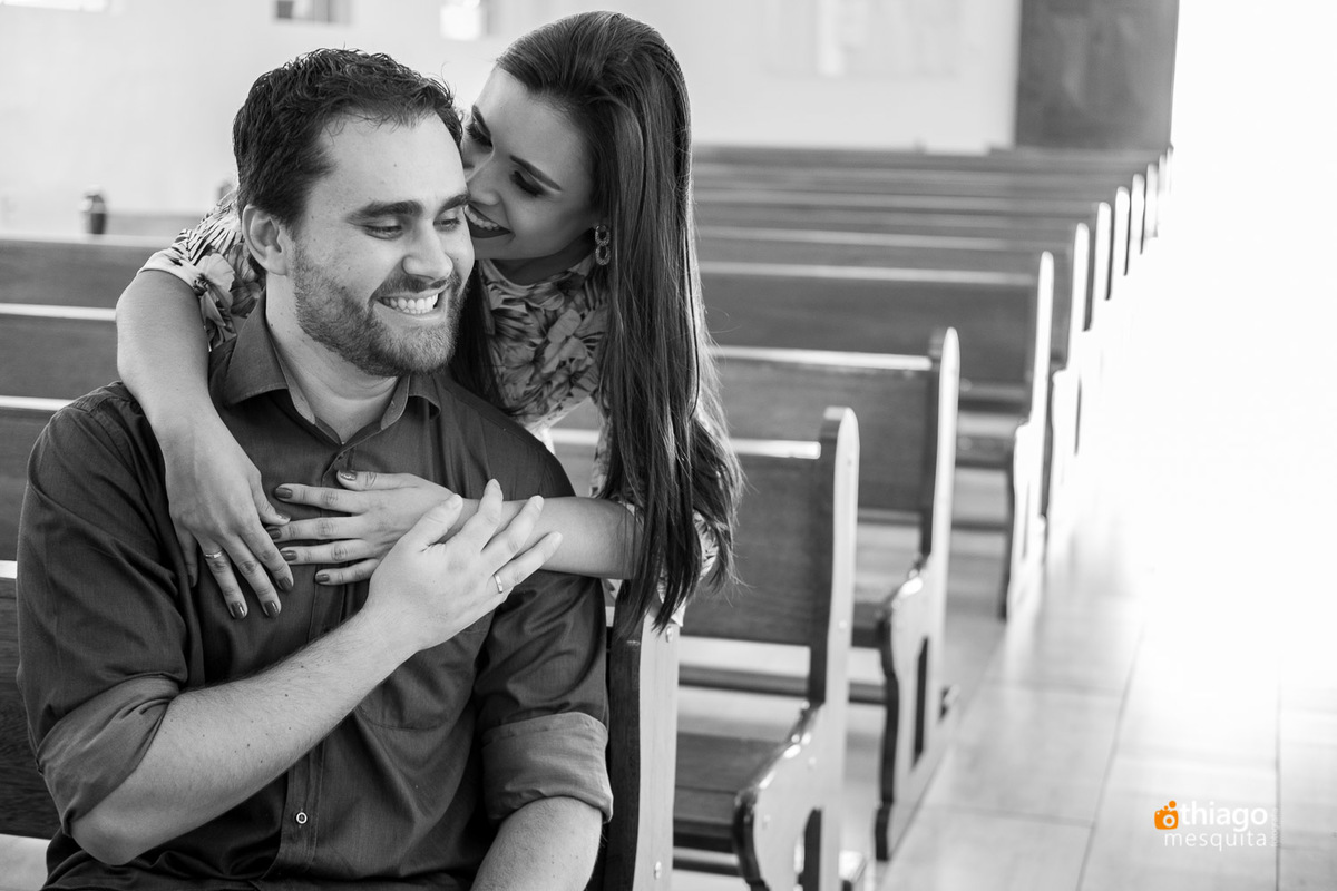PreWedding na Igreja São Mateus em Uberlândia, registro do fotografo Thiago Mesquita
