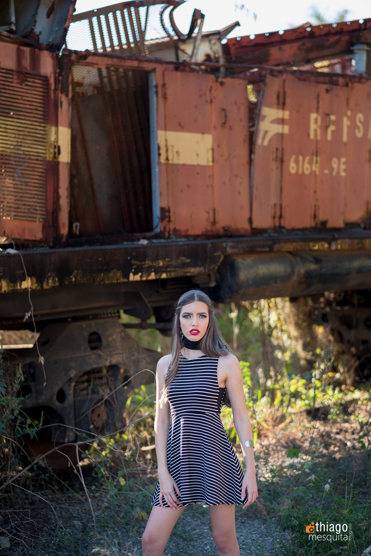 Ensaio de Book da Luiza 15 anos, no estilo de rua Street Style, registro do fotografo Thiago Mesquita