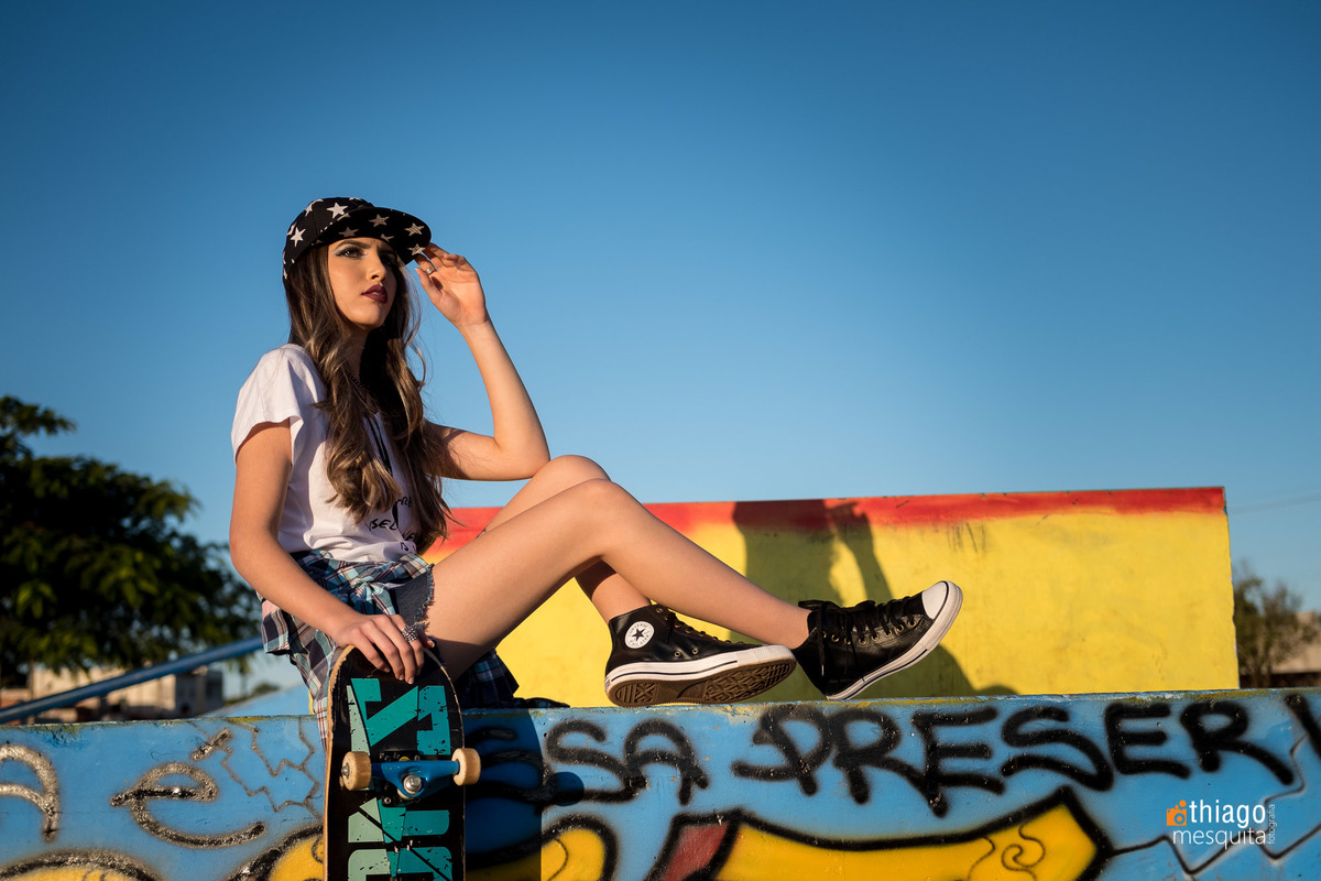 Ensaio de Book da Luiza 15 anos, no estilo de rua Street Style, registro do fotografo Thiago Mesquita