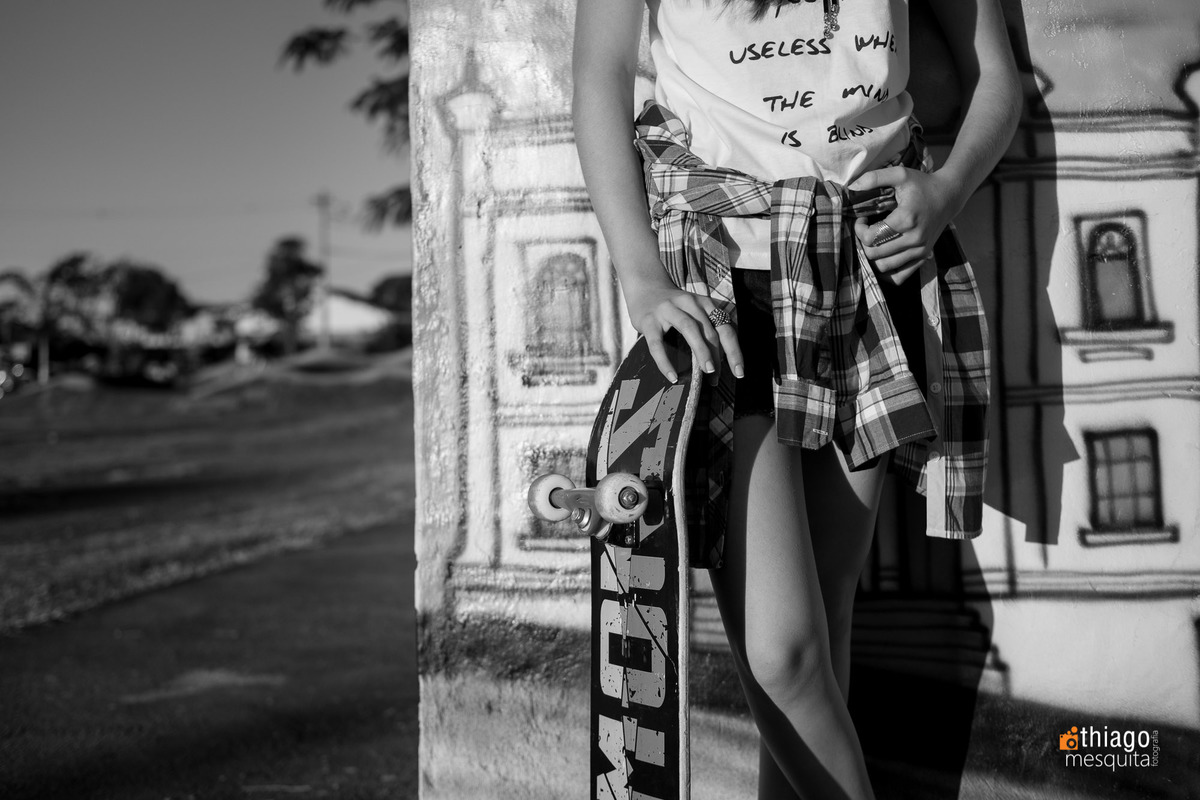 Ensaio de Book da Luiza 15 anos, no estilo de rua Street Style, registro do fotografo Thiago Mesquita
