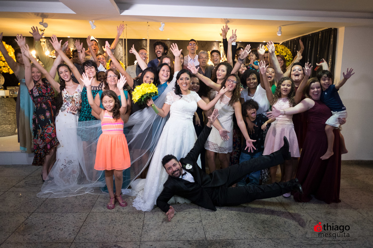 Registro fotografico do casamento da Iris e Bruno, casal da Jocum no Rio de Janeiro, pelos fotografos e cinegrafistas Thiago Mesquita e Adriana Mesquita