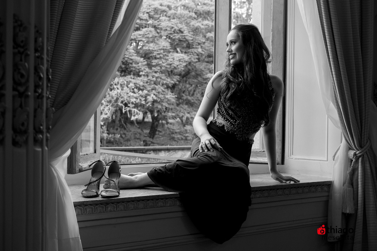 Mariana realizando seu book de 15 anos em Araxá junto ao fotografo Thiago Mesquita