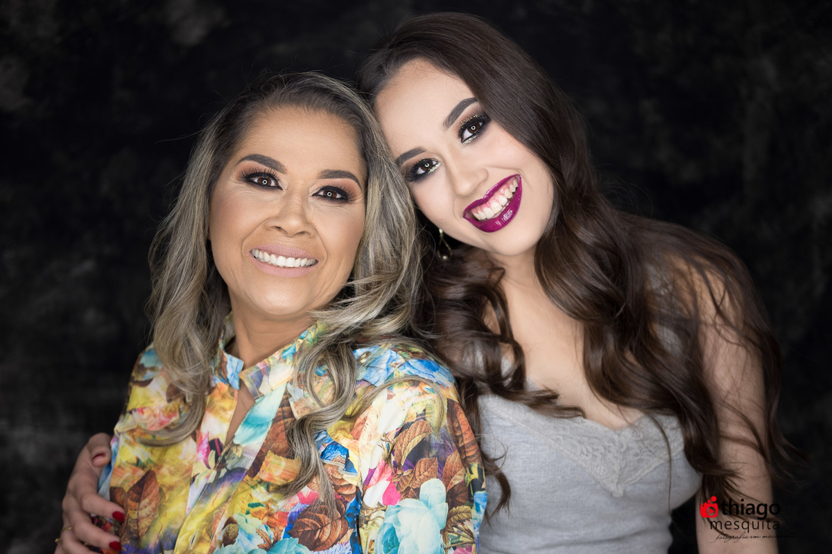 Mariana realizando seu book de 15 anos em Araxá junto ao fotografo Thiago Mesquita