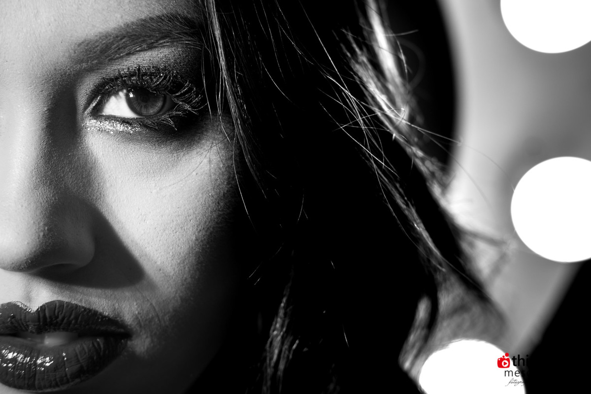 Mariana realizando seu book de 15 anos em Araxá junto ao fotografo Thiago Mesquita