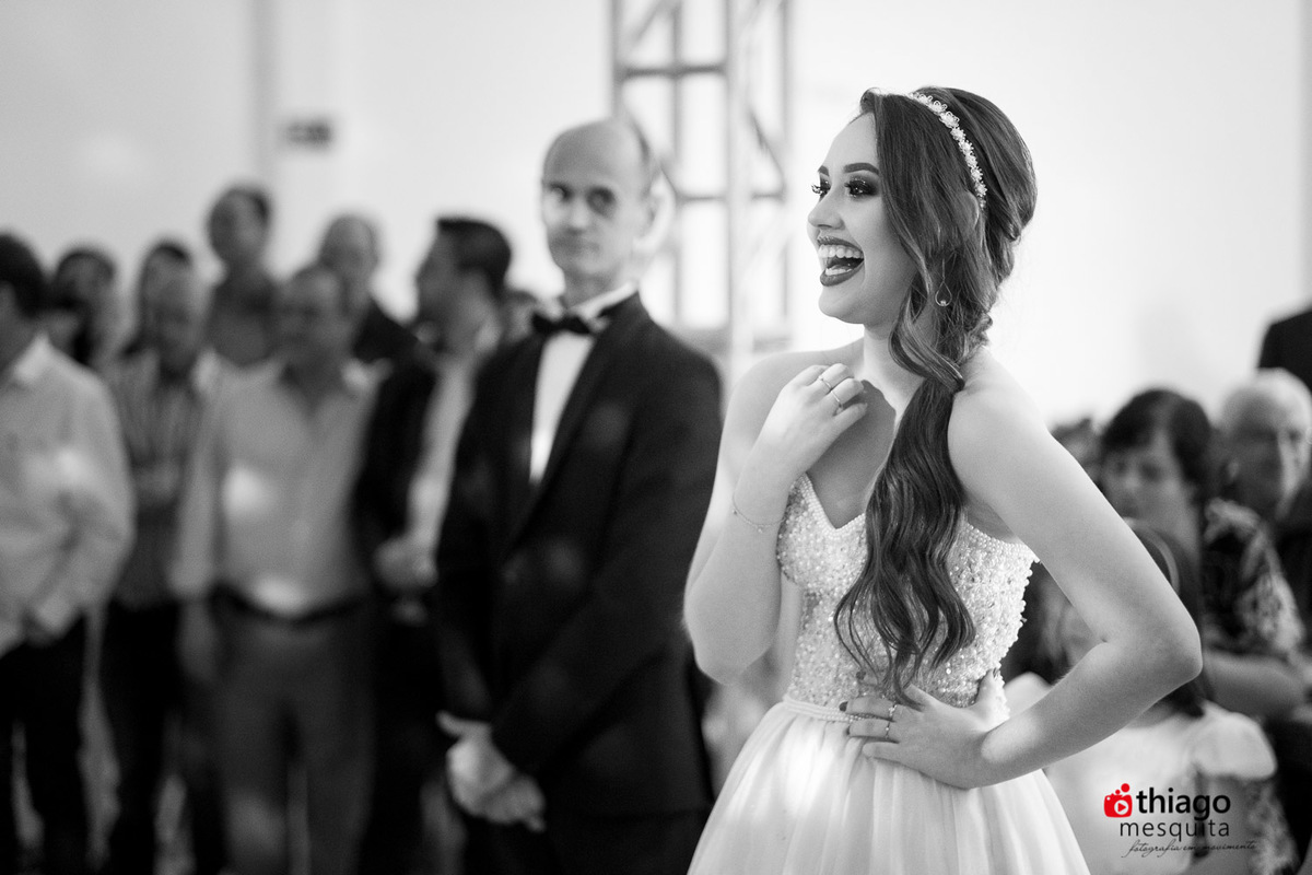 Mariana realizando seu book de 15 anos em Araxá junto ao fotografo Thiago Mesquita