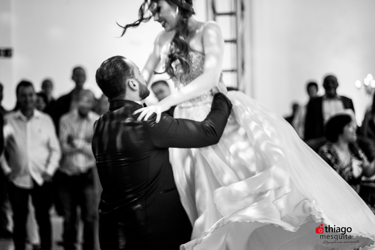 Mariana realizando seu book de 15 anos em Araxá junto ao fotografo Thiago Mesquita
