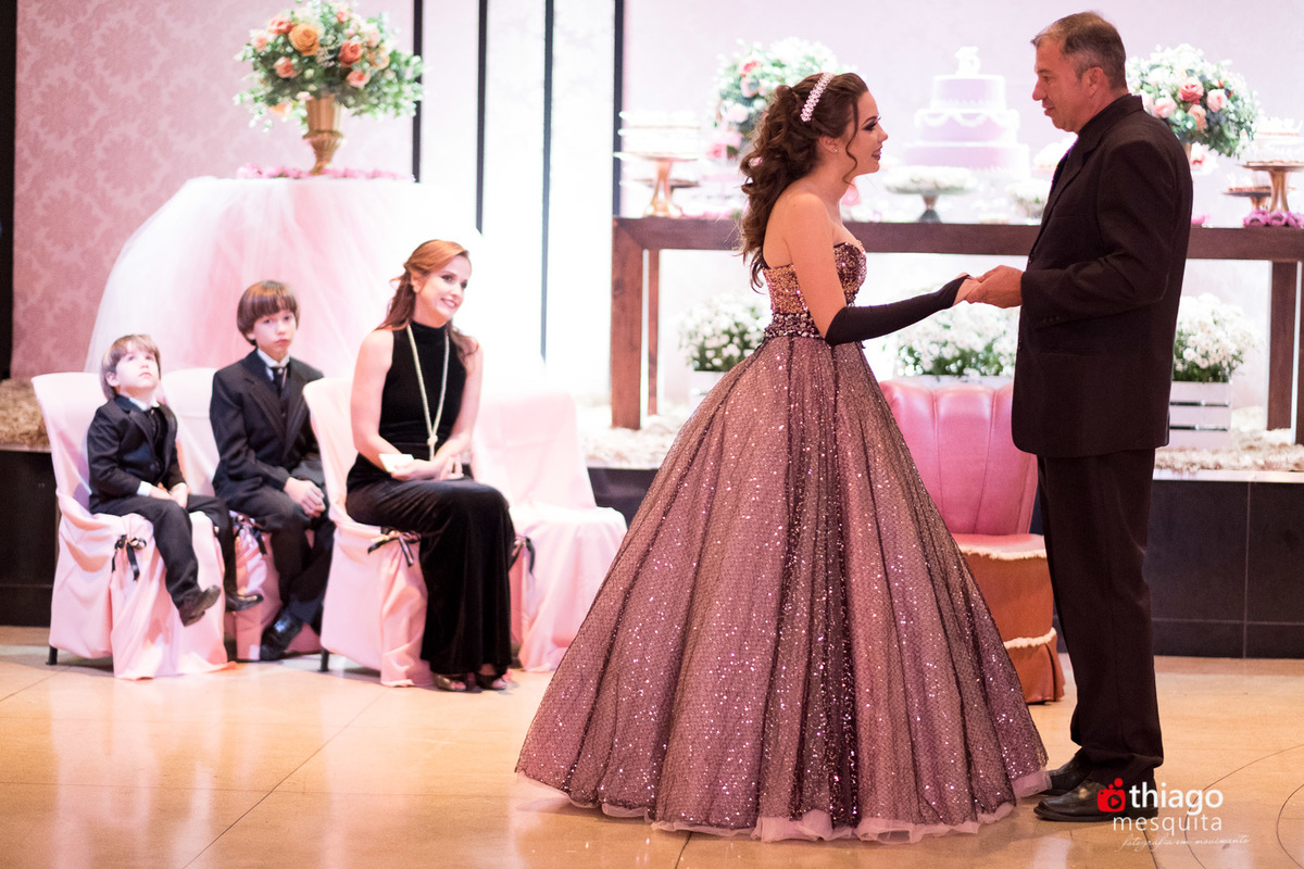 Book de Sarah em Morrinhos GO, ensaio fotografico realizado pelo Thiago Mesquita 