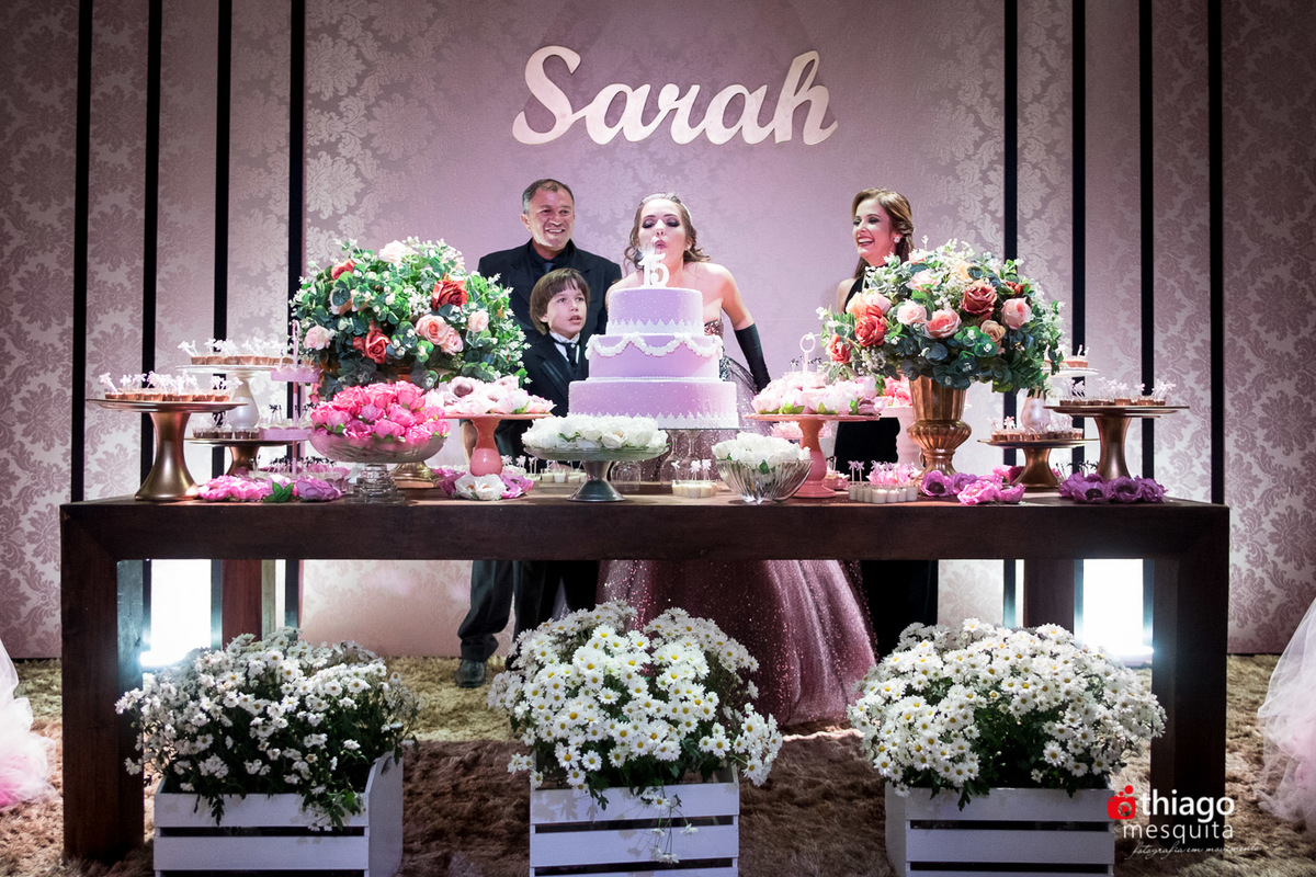 Book de Sarah em Morrinhos GO, ensaio fotografico realizado pelo Thiago Mesquita 