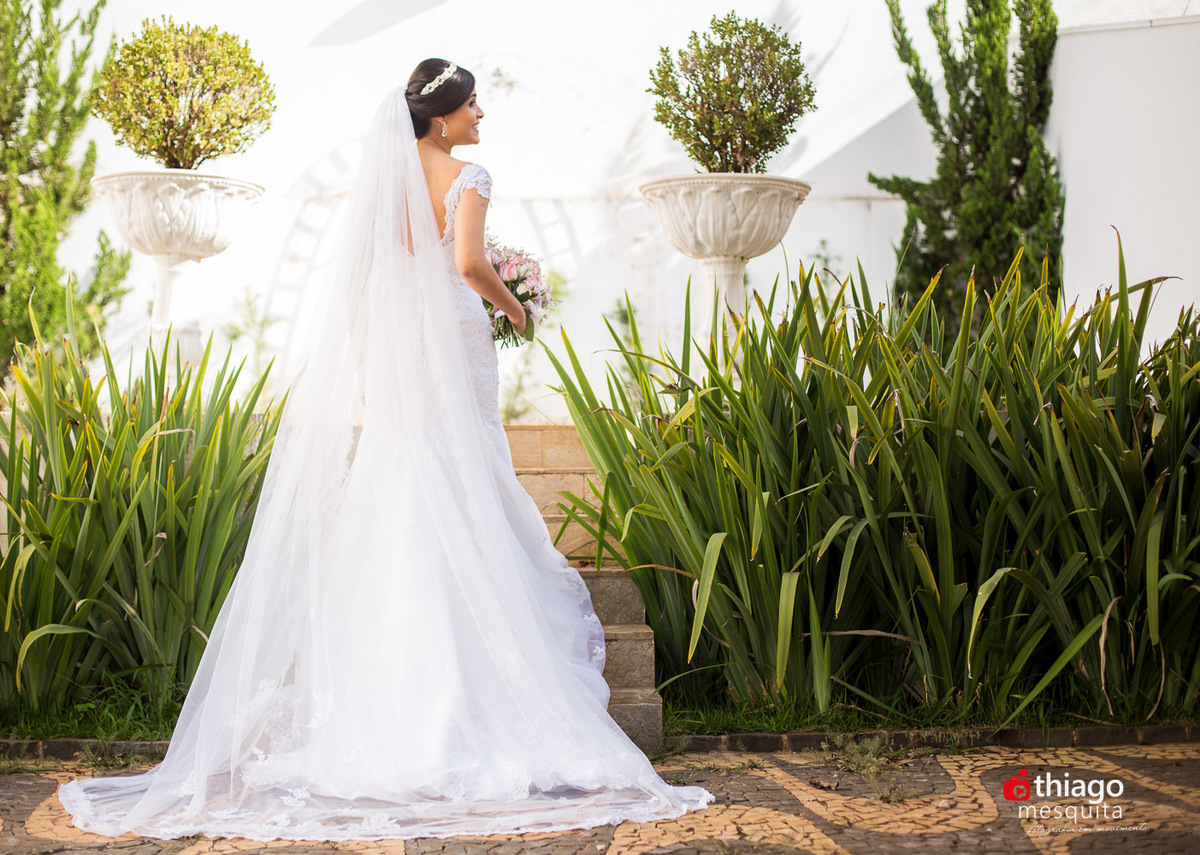 Casamento dos noivos Vanessa e Fabio, Registro de sorrisos e espontaneidade pelo fotografo Thiago Mesquita 