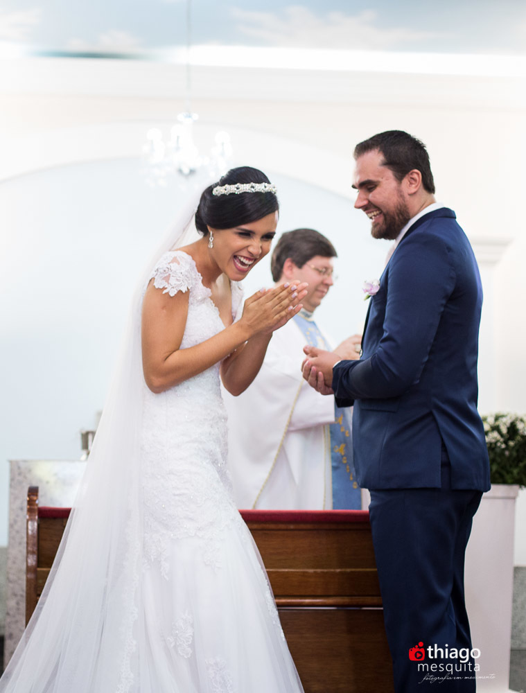 Casamento dos noivos Vanessa e Fabio, Registro de sorrisos e espontaneidade pelo fotografo Thiago Mesquita 