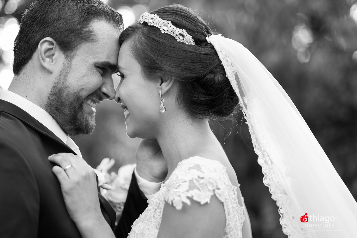 Casamento dos noivos Vanessa e Fabio, Registro de sorrisos e espontaneidade pelo fotografo Thiago Mesquita 