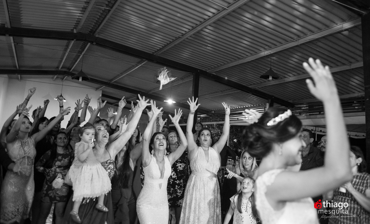 Casamento dos noivos Vanessa e Fabio, Registro de sorrisos e espontaneidade pelo fotografo Thiago Mesquita 