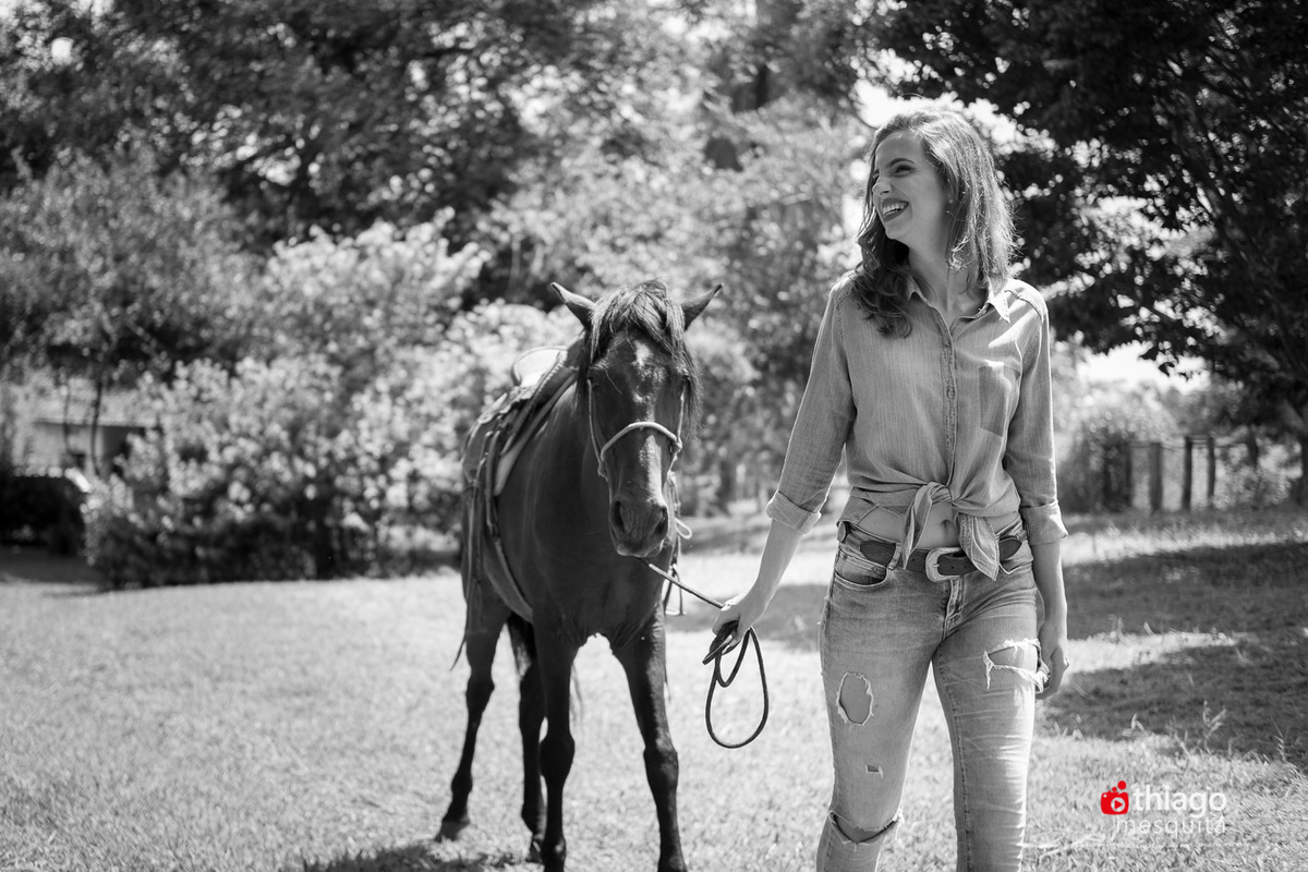 Book da Larissa , registrado na fazenda da Familia em Baeté, pelo fotografo Thiago Mesquita