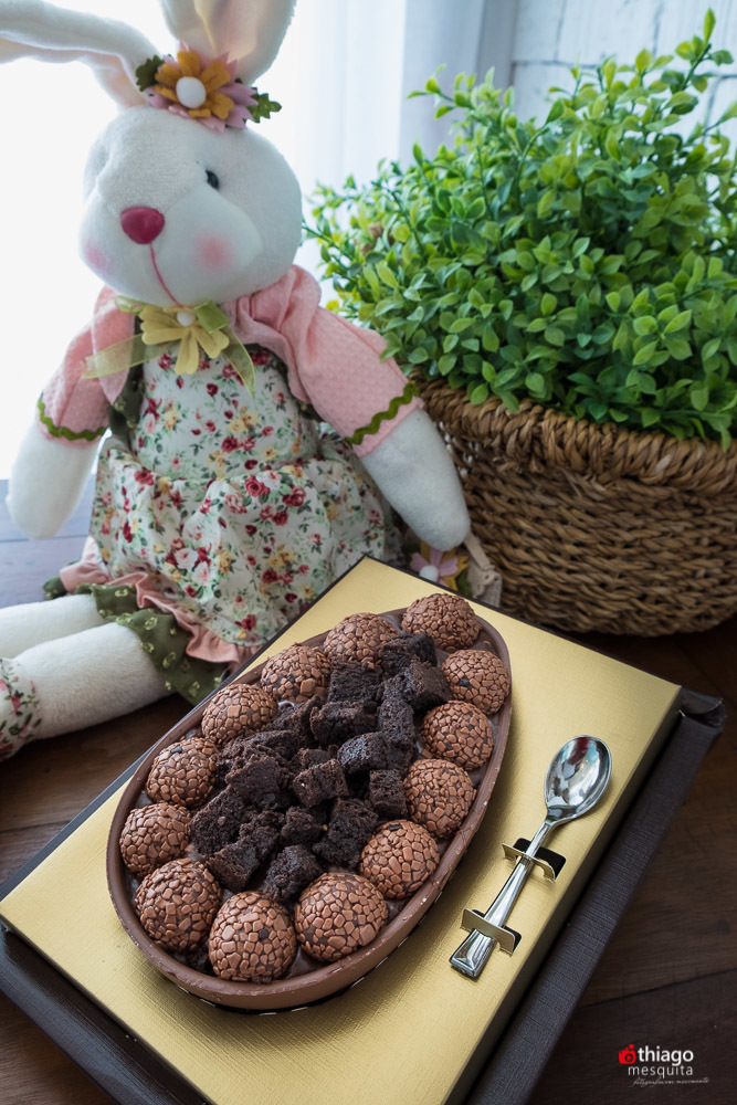 Cardápio da Pascoa da Confeitaria Uai Cakes em Uberlândia, fotografia de Alimentos Thiago Mesquita, ovos de colher de brigadeiro