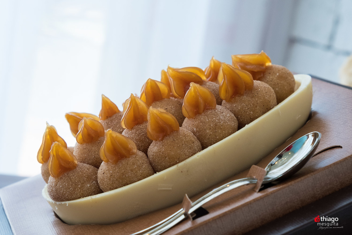 Ovo de pascoa de colher de churros, uai cakes uberlandia