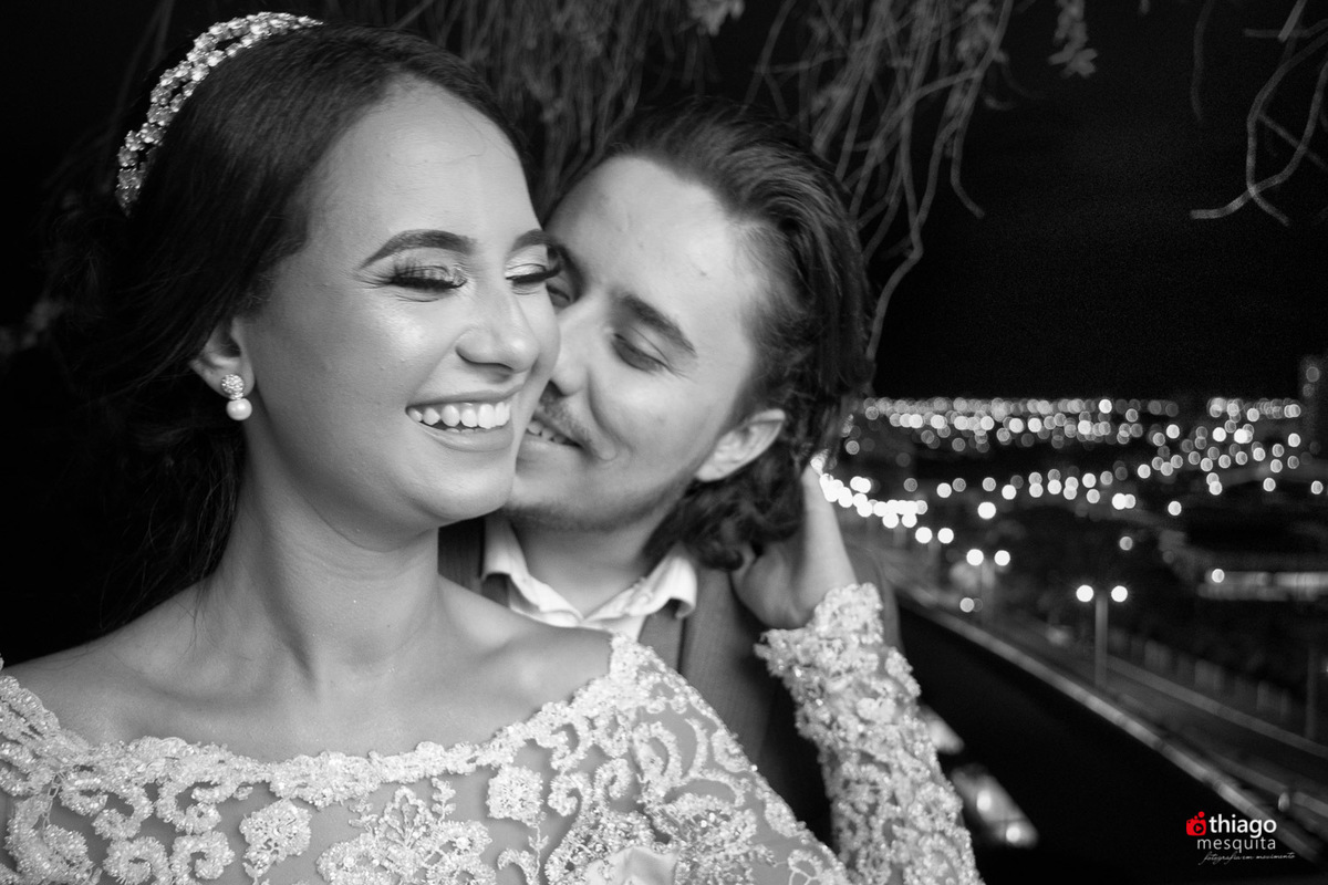 Vista do Hotel beira rio para a cidade e o Palácio das águas, em Itumbiara. Silvinho e Yara. Foto de Thiago Mesquita