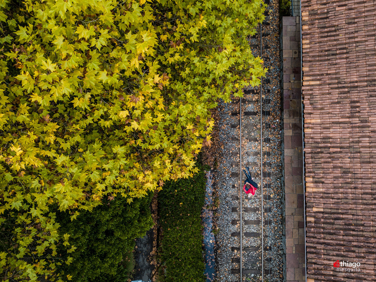captura do casal de noivos Mariana e Guilherme com Drone
