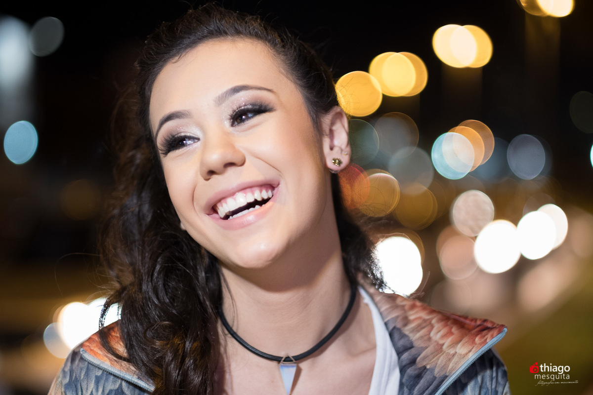 ensaio book no centro da cidade de Uberlândia, fotos na estrada