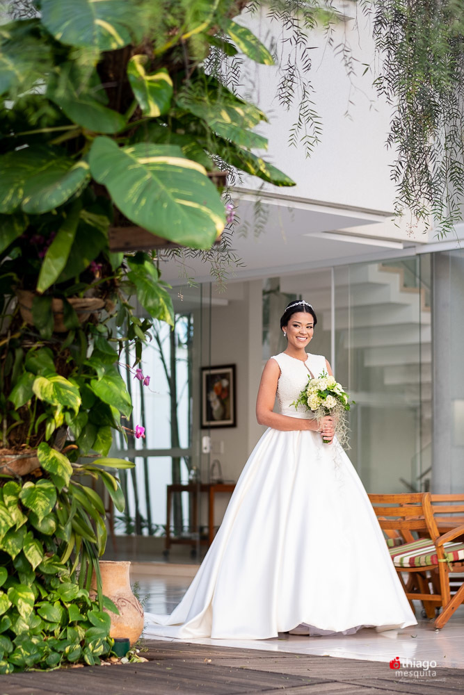 sarah leonardo paulo borges junior goiania @mirandamachadoeventos @mariagesnoivas @bellaeventosgoiania @dn.makeup.hair @richeseconfeitaria @armazemdasfloresgo