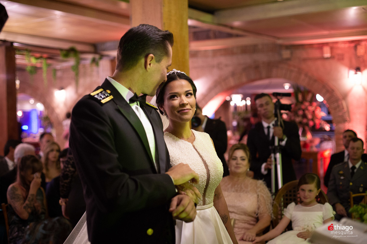 sarah leonardo paulo borges junior goiania @mirandamachadoeventos @mariagesnoivas @bellaeventosgoiania @dn.makeup.hair @richeseconfeitaria @armazemdasfloresgo