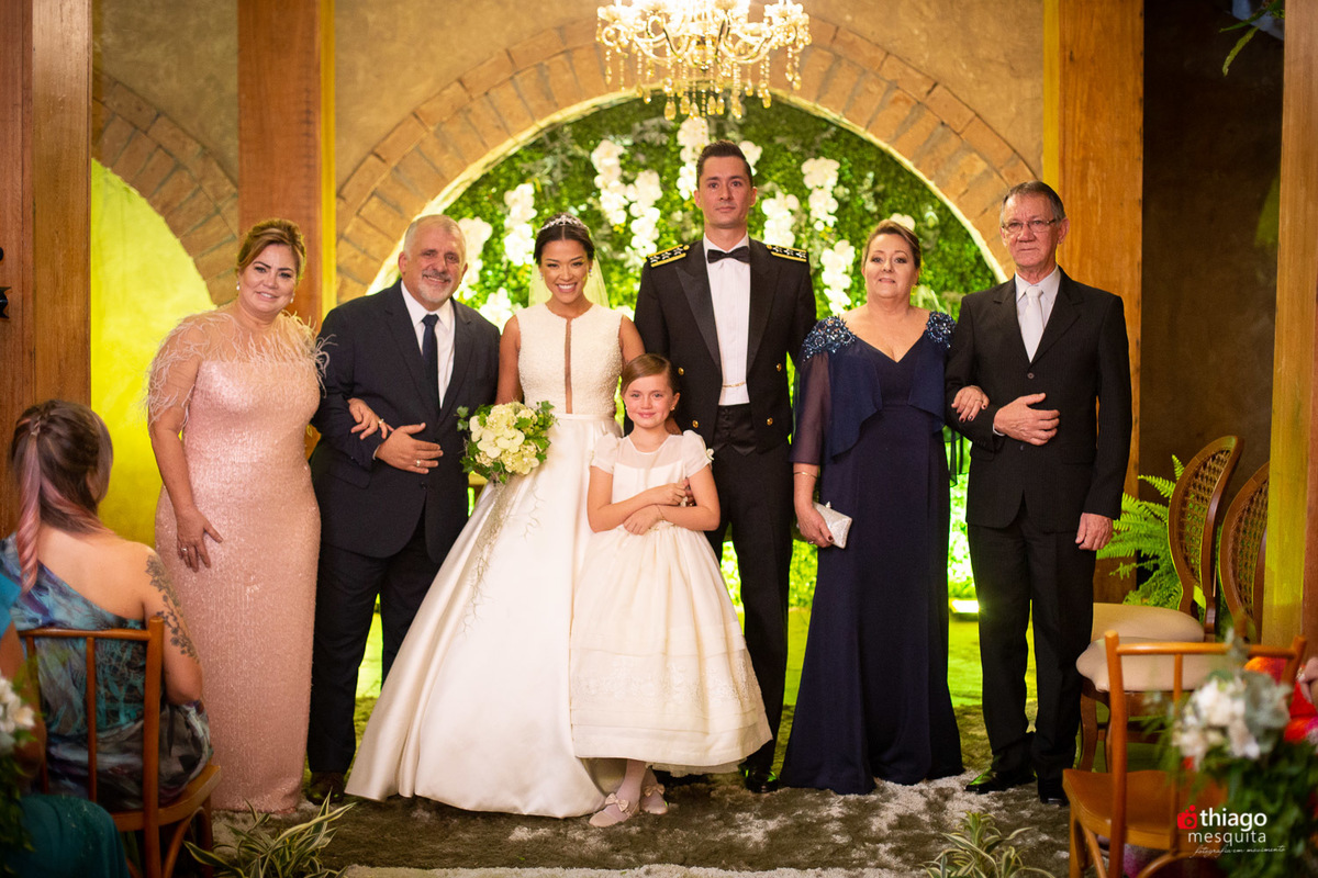 sarah leonardo paulo borges junior goiania @mirandamachadoeventos @mariagesnoivas @bellaeventosgoiania @dn.makeup.hair @richeseconfeitaria @armazemdasfloresgo