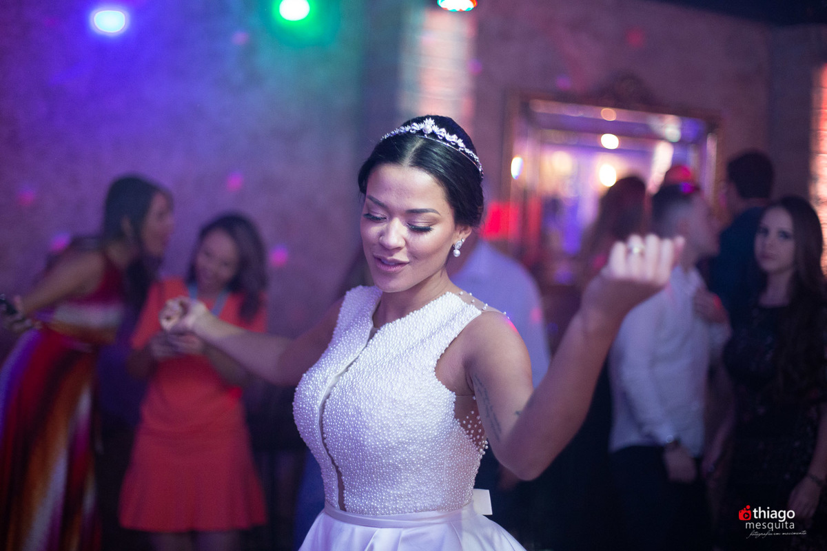 sarah leonardo paulo borges junior goiania @mirandamachadoeventos @mariagesnoivas @bellaeventosgoiania @dn.makeup.hair @richeseconfeitaria @armazemdasfloresgo