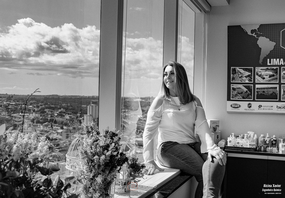 personalidades uberlandenses, que fazem a cidade acontecer, fotografado por Thiago Mesquita para Exposição no Uberlândia Shopping. 03 Alcina - PROVANZA