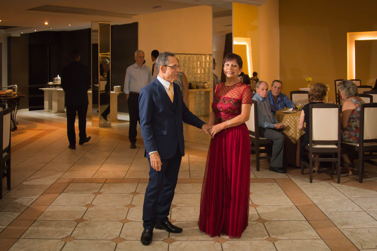 fotógrafo de casamento em bauru, fotógrafo em bauru, foto e vídeo bauru, ensaio de casamento, fotos de casamento, álbum de casamento bauru, casamento bauru, fotógrafo bauru, fotógrafo debutante bauru, noivas bauru, casamento bauru, gestante bauru