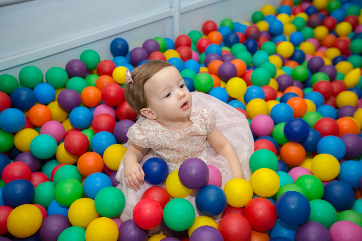 fotógrafo de aniversário infantil em bauru, fotógrafo em bauru, foto e vídeo bauru, fotógrafo de criança em bauru, buffet infantil em bauru, buffet kolorê bauru, festa de criança bauru, foto bauru, ensaio fotográfico de criança em bauru, bauru