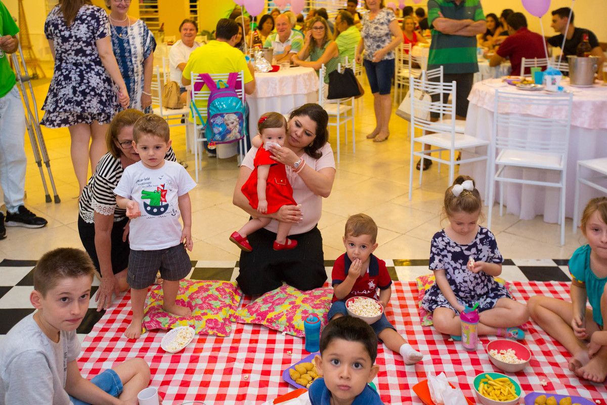 fotógrafo de aniversário infantil em bauru, fotógrafo em bauru, foto e vídeo bauru, fotógrafo de criança em bauru, buffet infantil em bauru, buffet kolorê bauru, festa de criança bauru, foto bauru, ensaio fotográfico de criança em bauru, bauru
