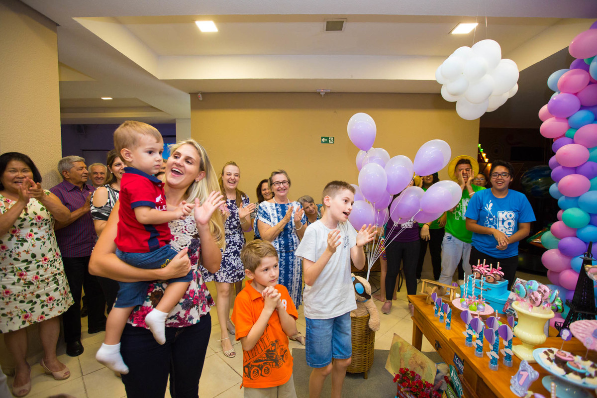 fotógrafo de aniversário infantil em bauru, fotógrafo em bauru, foto e vídeo bauru, fotógrafo de criança em bauru, buffet infantil em bauru, buffet kolorê bauru, festa de criança bauru, foto bauru, ensaio fotográfico de criança em bauru, bauru