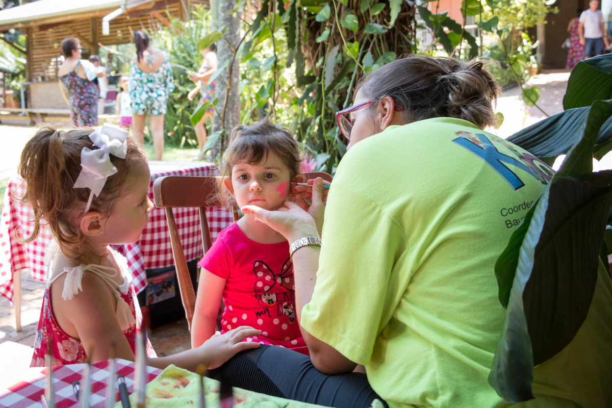 fotógrafo de aniversário infantil em bauru, fotógrafo em bauru, foto e vídeo bauru, fotógrafo de criança em bauru, buffet infantil em bauru, buffet kolorê bauru, festa de criança bauru, foto bauru, ensaio fotográfico de criança em bauru, bauru