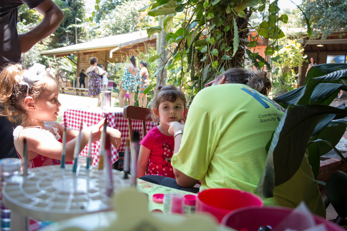 fotógrafo de aniversário infantil em bauru, fotógrafo em bauru, foto e vídeo bauru, fotógrafo de criança em bauru, buffet infantil em bauru, buffet kolorê bauru, festa de criança bauru, foto bauru, ensaio fotográfico de criança em bauru, bauru