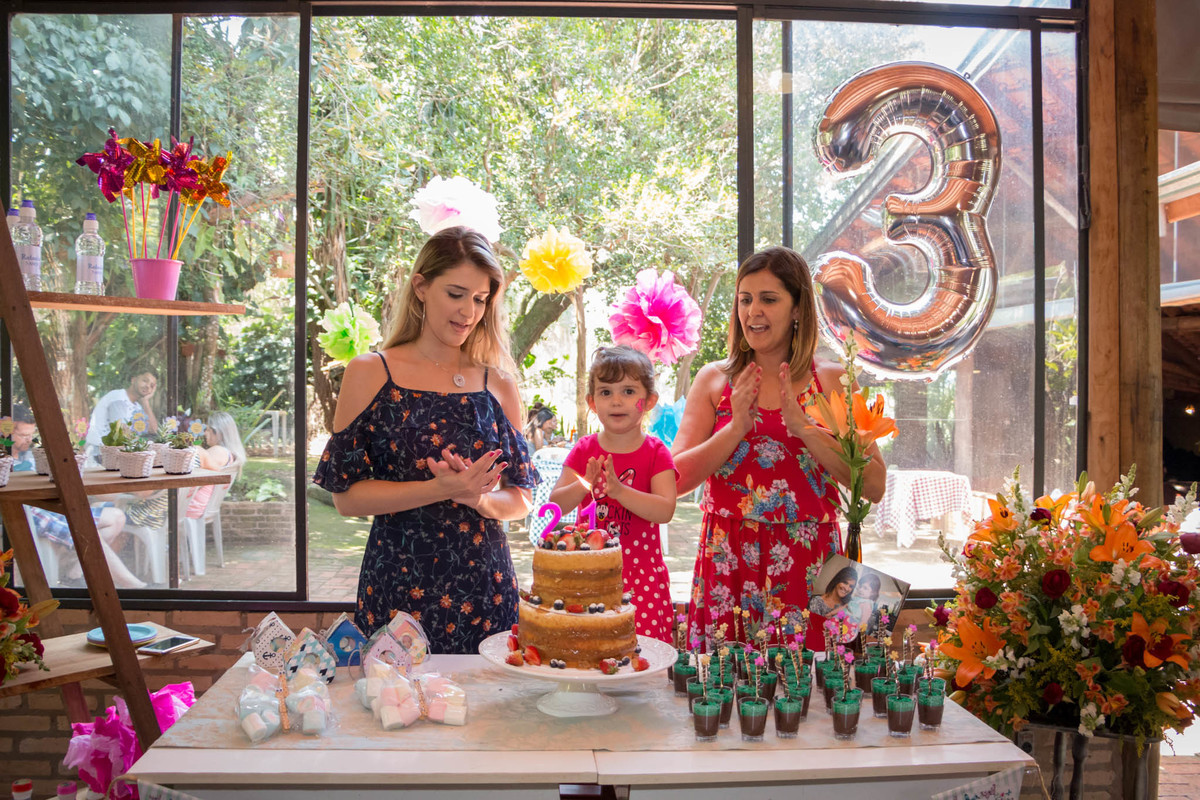 fotógrafo de aniversário infantil em bauru, fotógrafo em bauru, foto e vídeo bauru, fotógrafo de criança em bauru, buffet infantil em bauru, buffet kolorê bauru, festa de criança bauru, foto bauru, ensaio fotográfico de criança em bauru, bauru