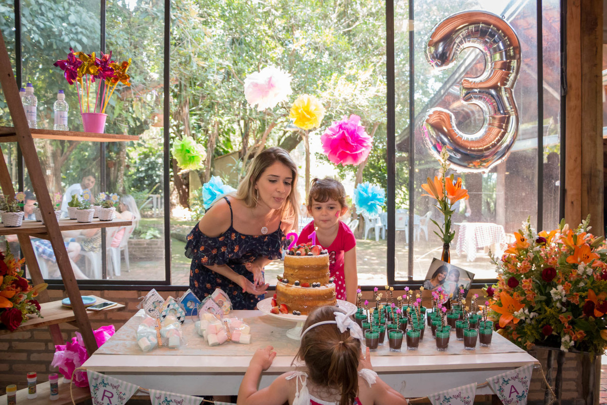 fotógrafo de aniversário infantil em bauru, fotógrafo em bauru, foto e vídeo bauru, fotógrafo de criança em bauru, buffet infantil em bauru, buffet kolorê bauru, festa de criança bauru, foto bauru, ensaio fotográfico de criança em bauru, bauru